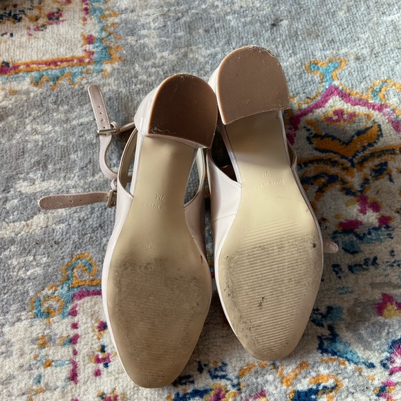 The Cutest Nine West Strappy Heels - Picture 5 of 6